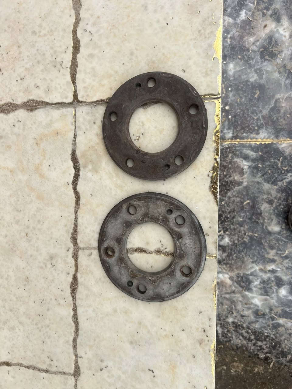 السلام عليكم
تعلاوات يرهمن انتره فورتي سيراتو كورلاه
***********
