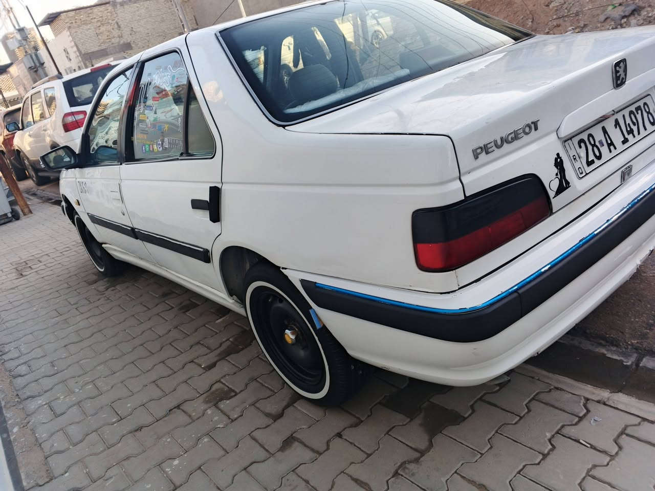 السلام عليكم سياره باص موديل 12سياره جاهز من كلاش مكينه وكير وحداديه وكهرباته كله شغله بيه بس جاملغ أمام مبدل والباقيه كفله رقمه نجف انكليزي السعر 42او بيه مجال قليل ***********
