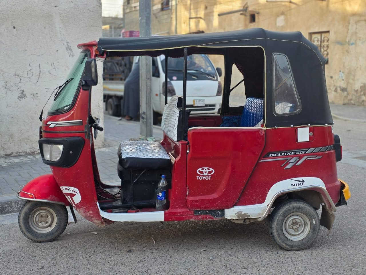 سلام عليكم
تكتك البيع موديل 22
مكفوله كفاله عامه 
رقم وسنويه بسمي 
تكتك حلوه كلش 
***********
