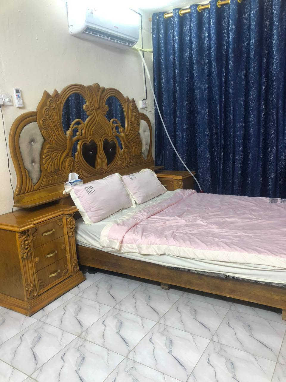 سلام عليكم غرفه تسكام 6ابواب مقعه كل باب وحده اضافه زاويه بابتين مثل ماموضح بلفديو مفصلتها ب اربع ملايين ونص وريدها بمليونين نضافه ومتانه العنوان حي القاهره قرب جامع نداء


**إذا كنت صاحب هذا الإعلان وتريد حذفه لأي سبب، رجاءا أرسل رسالة إلى الدعم الفني**
