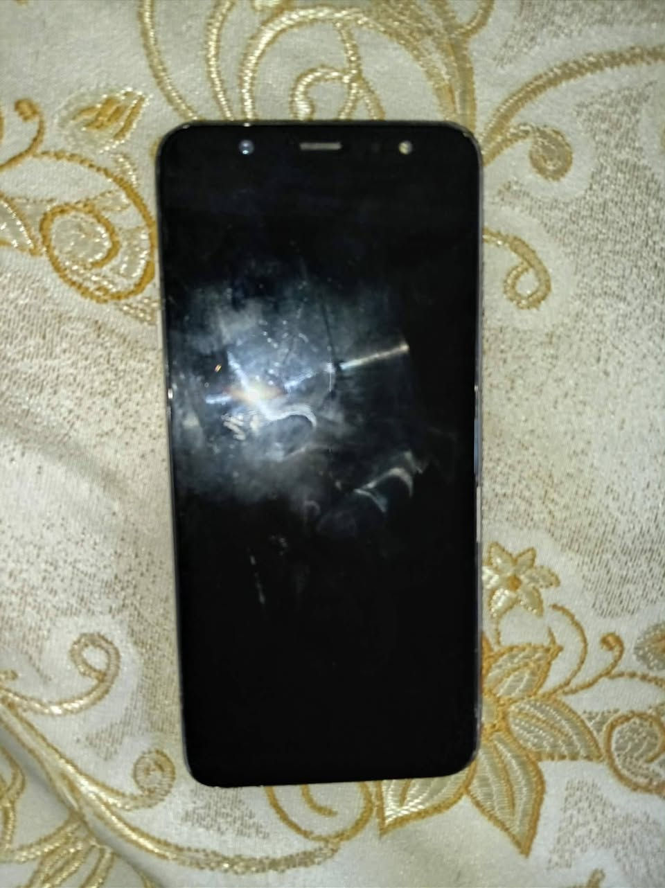 مبايل للبيع +Galaxy A6
فقط الجام مال الكامره مكسور الخلفيه
نزل سعر الشراي يجي خاص  بيع مستعجل


**إذا كنت صاحب هذا الإعلان وتريد حذفه لأي سبب، رجاءا أرسل رسالة إلى الدعم الفني**