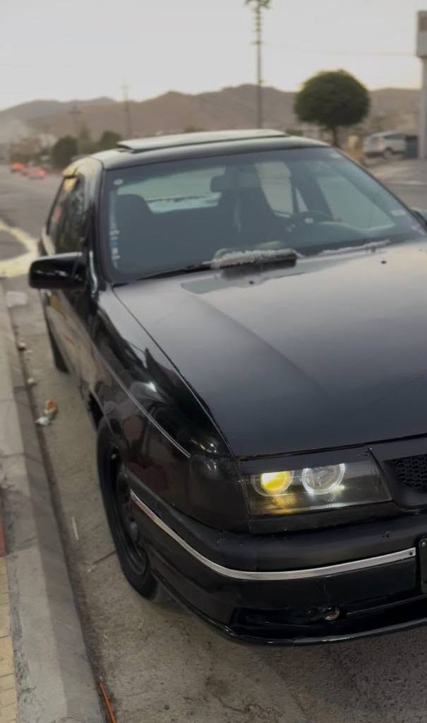 opel vectra 
model:1993
مەکینە:20
گـێـڕعادی 
ڕەشی قەتران سەیارەکە تازە بۆیاخو پۆلیش کراوە ناو داخلی جوانە 
کامل گێچو کارەبایی مەزبوت 
کامل مەسرەف کراوە 
زۆر بەقوەتو بە هەڵمەتە
لایتەکانی زۆر جوانن 
ئەڵقەیە عەدەسەیە زینۆنە ناو ڕەشە 
ئاڕم پلاستیکی سلێمانی 
ئارمی بەشەرت 
نرخی 25گەڵاو مەجال
ژم:*********** رانية, السليمانية
