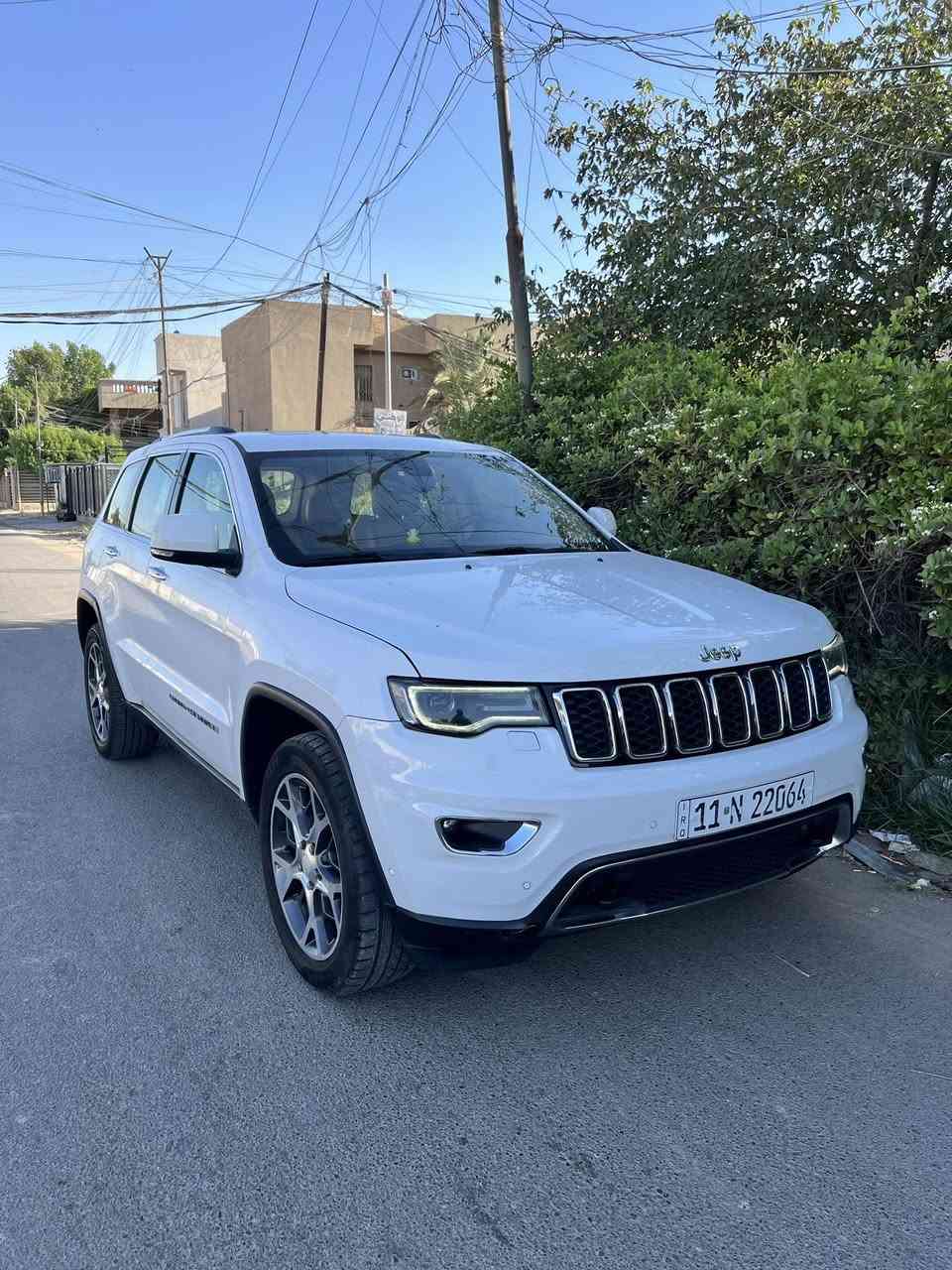 للبيع جيب لمتدد بلاس 2019 
خليجي وكاله ليث العبيدي   
مكفولة كفاله عامه من الحادث والضربة والصبغ والتبديل  حته الدعاميات 
 شرط فحص جهاز وسونار 
عدا بارد بسيط بحافه الجاملغ الامامي 
جديده بمعنئ الكلمة ومصروف عليها مال جناي  
 فول مواصفات ١/١   لمتدد بلاص  3 شاشات
حجم المحرك 3600 
الممشى 72 ميل حقيقي 
رادارت جانبيه نظام  النقطه العمياء رادار خلفي 
نظام التوفف الذاتي على البك
نظام تشغيل  عن بعد 
فور ويل 4/4 ماوس  
دبل سلايت بانوراما 
شاشه جبيره 
شفتات ستيرن 
جنطه كهربائي شفط 
دبل كزوز خلفي 
حساسات اماميه + خلفية 
سستم صوت 12 سماعة مع دمام خلفي 
قطعتين تبريد ثلج 
كشن خزن ميموري 2 وضعيات
كشنات حضن  
مقاعد جلد اصليه بيجي كهرباء(تدفئة+تبريد) 
 كشن خلفية تدفئه
سيدي بلجكمجه  مع ريموتن تحكم بلشاشه 
مري  شفط وقلاب ويه ال R وتعتيم للضوء العالي ونقطه عمياء وحساس ضباب تدفئه 
الداخل صاج ملكي   
 نظام_خرائط(نظام ملاحة)_Navigatio
 كامرة خلفية دوارة اصلية
 استيرن كهرباء +  تدفئة
 فول تحكم استيرن (جهتين امامي + جهتين خلفي) 
 ناقل حركة ٨ نمر
 نظام سبورت s
 نضام اقتصادي
 لايت عدسة زينون يصعد وينزل ويه الستيرن 
كشافات زنون 
زراكات لايت  
برده  بلصندوق 
ويل حجم 20  
كتلوكات الشركه وياها 
السياره جديده بمعنئ الكلمه ولا كلوب مشتغل بلدشبول
رقم بغداد الدولي الجديد تحويل مباشر  
باسمي  هزه بعدها مساقطة 
السعر 265$ وبيها مجال مكان السياره بغداد 
 اتصال او واتساب  ***********
