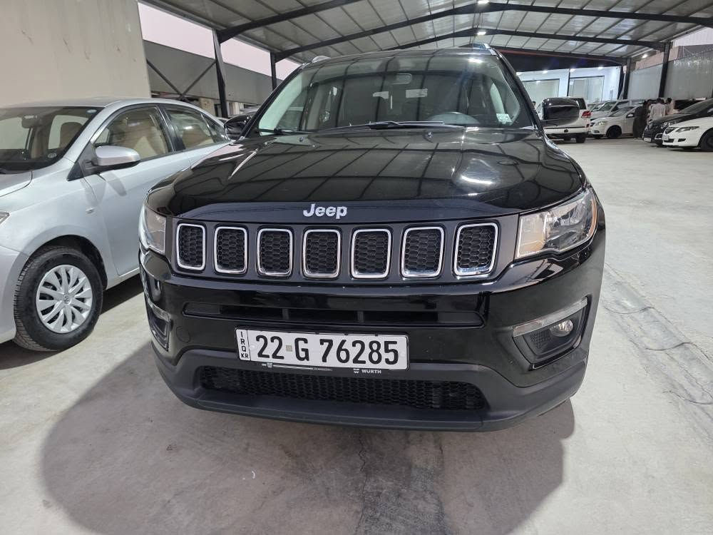 جیب کومباس 2020🧿 (4×4)
*********** سعری 125 گەڵا
جیب کومپاس مواصفات دەبڵ ئەکسل بەصمە
کوشن جلد بویاخی نیە یەک پەڵە نەبیت دەعامیشی بویاخ نیە سەنەوی تازەیە
ئەرباگی نەتەقیوە پیش و دوای کەپسە دەعمی نیە 
ڕەقەمی شانصیم داناوە سونەریم داناوە
3C4NJDBB5LT129724 السليمانية, العراق
