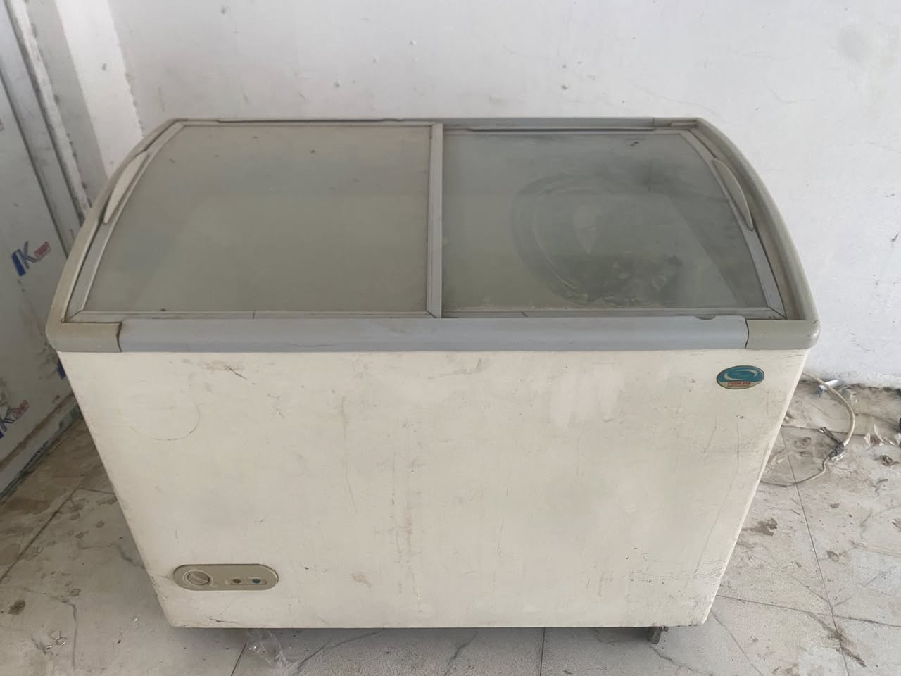 السلام عليكم مروحيات سففيه عدد ثنين شغالات والنوعيه مالتهن OTG احسن نوعيه بالسوك وعاضه موطه عاطله ماعرف شنو عطله وجام خانه نضيفه وشغله احطاطه دراجه اولى اليفيدنه بخدمته


**إذا كنت صاحب هذا الإعلان وتريد حذفه لأي سبب، رجاءا أرسل رسالة إلى الدعم الفني**