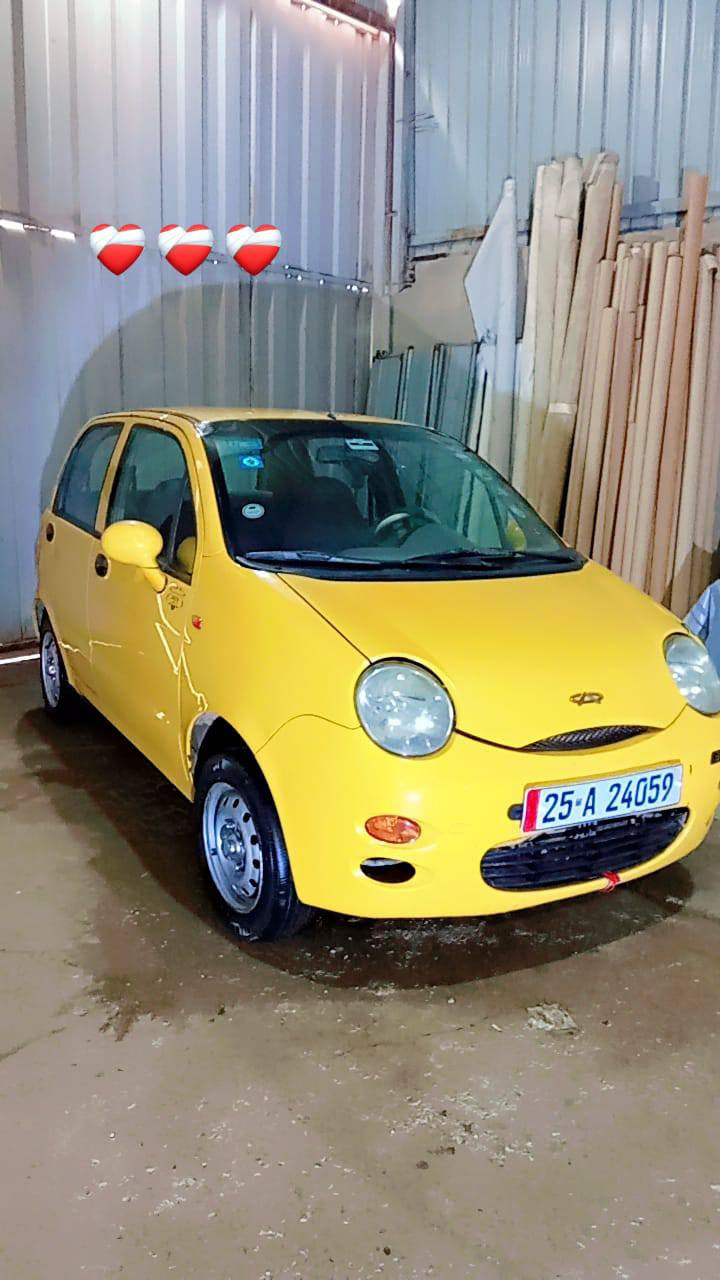 🚗 سيارة كيوكيو للبيع – 2012
▪️ تبريد وتدفئة شغّالة
▪️ المالك شرعي
▪️ السيارة جاهزة
▪️ طقم تايرات جديد
▪️ كلتش جديد
▪️ بيها تلقيطات بسيطة
▪️ ما بيها خيسان
▪️ سيارة مال رزق وكبل على الشارع
▪️ رقم كركوك 
العنوان: الموصل 
⚠️ ملاحظة:
المكينة ما تصعد دهن، وما عندي مجال أسويها
💰 السعر: 28 ورقة
📞 أرقام الموبايل:
آسيا: ***********
كورك: ***********
