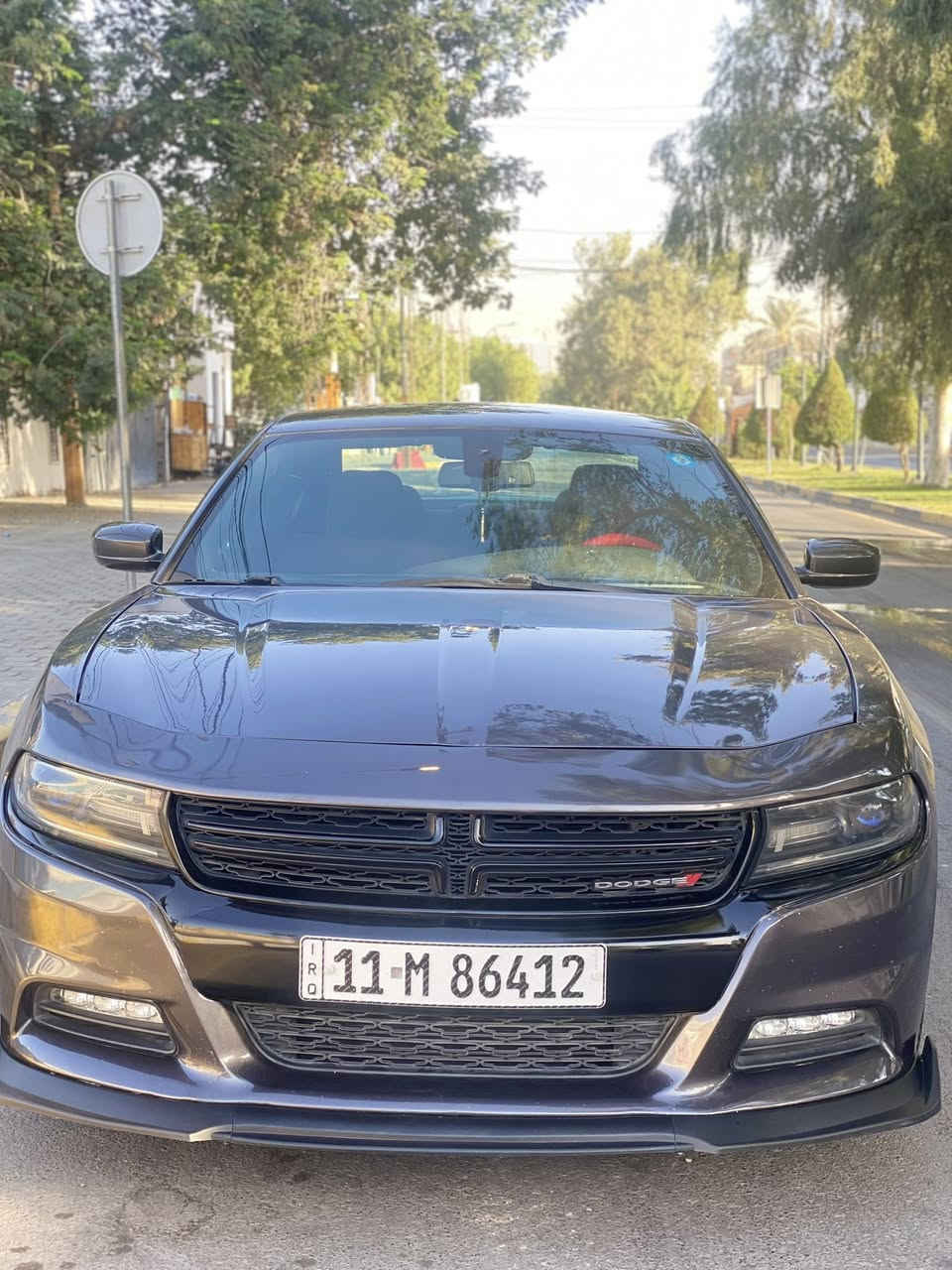 السلام عليكم 
جارجر 2018 RT
ماشية 59 m
السيارة استخدام شخصي كير محرك كفالة
صبغ بنيد فقط بدون دواخل 
عليها ادامة منظومه احتراق + تخم تايرات جدد 
السيرفس صفر عطل 
عليها دبات سود وداون بايب

بيع او مراوس حسب القناعة  

السعر 19.200$ قابل للتفاوض 
مكانها بغداد 
الاتصال ***********
