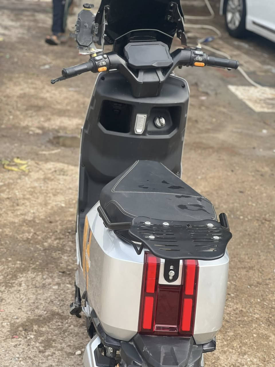 السلام عليكم دراجه شحن ريان وحش الكون دراجه حلوه تجي بصمه وسويج عالي ناصي رماش  مثبت سرعه إمكاني بغداد السعر 850وبيه مجال اللا تصال ***********
