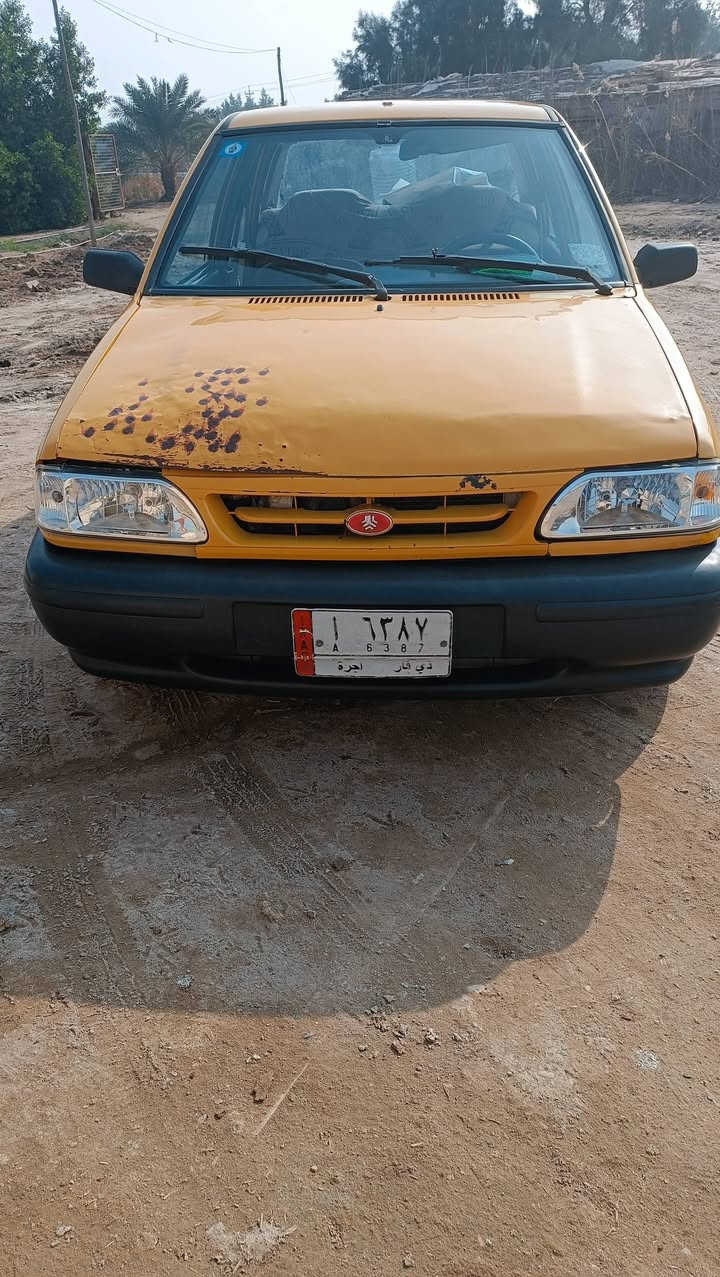 سلام عليكم سايبه للبيع موديل 2012
سياره بسمي مداور ثاني يوم 

بيهه جبنه وكير لنمره 4تفلت
السعر 15وبيهه مجال 
تواصل ***********
***********
