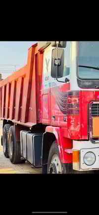 فولفو 1992 • محرك 22 • كير 4/4