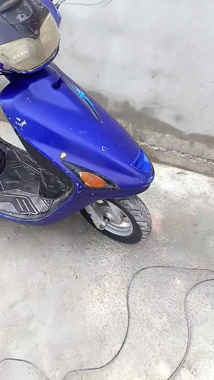 سلام عليكم دراجه فراشه لبيع نضيفه المكان الدوايه قضاء الشطره بيه عطل بصيط مانيت فقط السعر 200 لشراي بيه مجال ***********👉🏻بس واتساب
