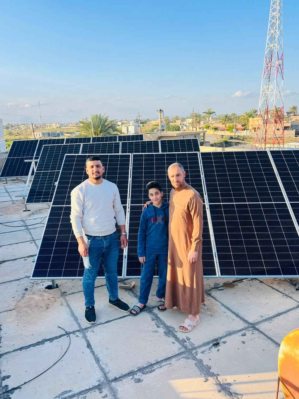 من قضاء #الــعلـم تم ولله الحمد تنصيب منظومة طاقة شمسية
للأخ الدكتور #سامر_الغنام 16امبيـر ليلـي 30 امبيــر نهـاري

مكتب منارات المدينة للطاقة الشمسية  خيارك الأمثل للطاقـة المتجددة 

📌 صـلاح الدين/ تكـريت/ العلـم/البـورصة #عمارة_الضامن مقابل مجمع دكتور احسان الساري للحجز والأستفسار👇👇
المهندس حسن الجبوري 
*********** اسيا
*********** زين
مــنارات الـمـدينـة
