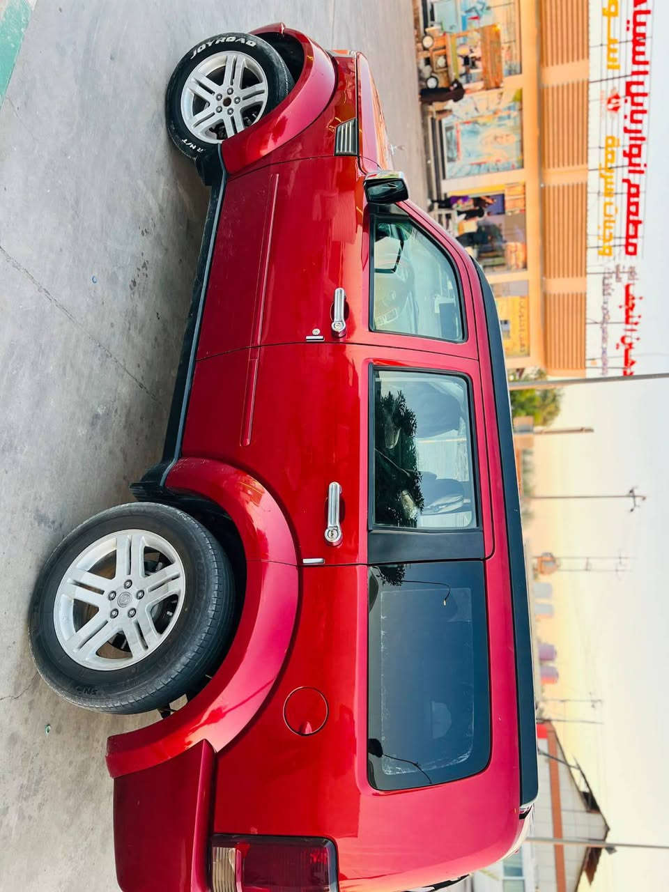 سياره نوع دوج نترو 
موديل 2008
مكيه 3700 
رقم بغداد مشروع وطني باسمي مداور ثاني يوم 
سنويه ل 28 
السياره عليه ادامه كامله ما تصرف عليه ربع 
السياره بيه قطعه وحده صبغ الباب الاماميه فقط 
الباقي كفاله 
المكان بابل 
***********
السعر 90 وبيه مجال للشراي

