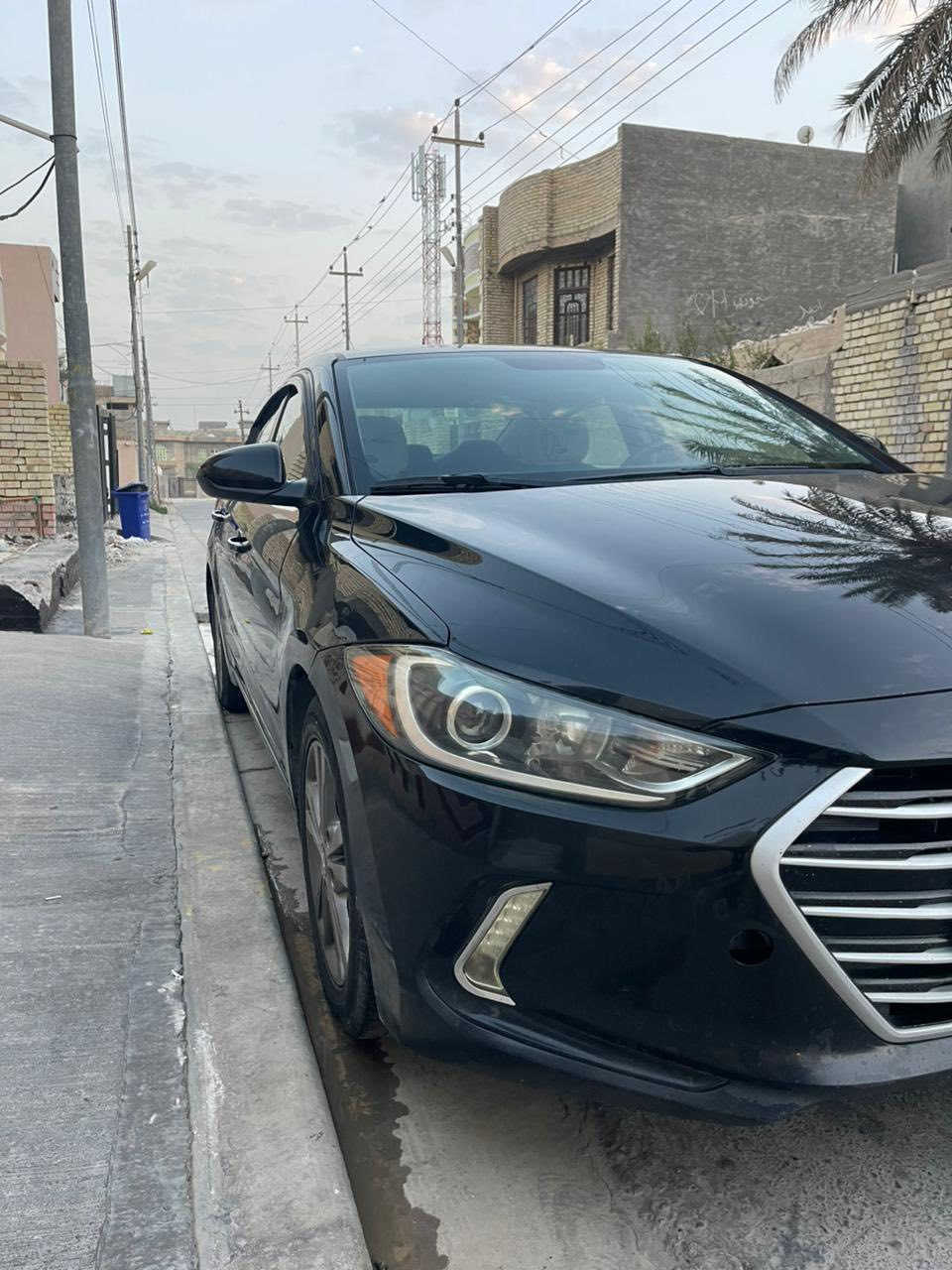 سلام عليكم
الانترا موديل 2017 رقم اربيل السياره كلين دعاميه اماميه صوره الحادث مرفقه بالمنشور بدون نواقص المكان بغداد البياع        ***********
