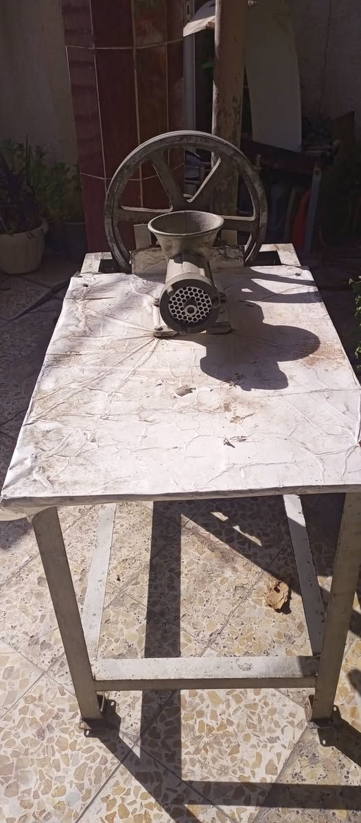 مثرامه حجم 32 بحاله جيده للبيع السعر 250 بغداد الشعب ***********
