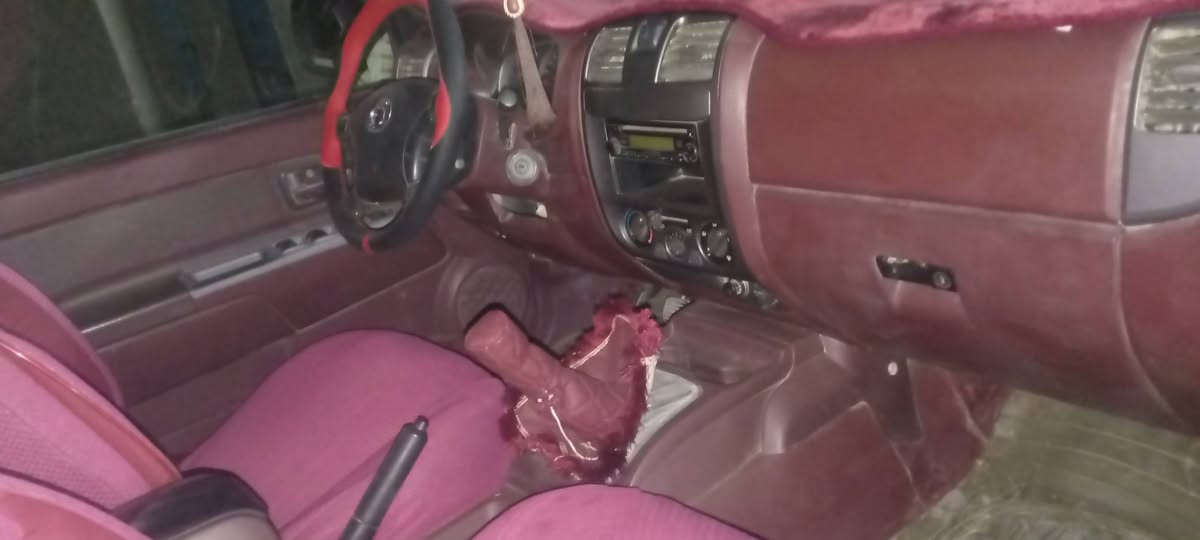 كريت ويل2014 مكفوله كفاله عامه نقصها غاز تبريد فقط ماشيه 190 كير محرك شرط حداديه نضيفه السعر 78سنويه لل 27نضيفه السياره حيل ***********
