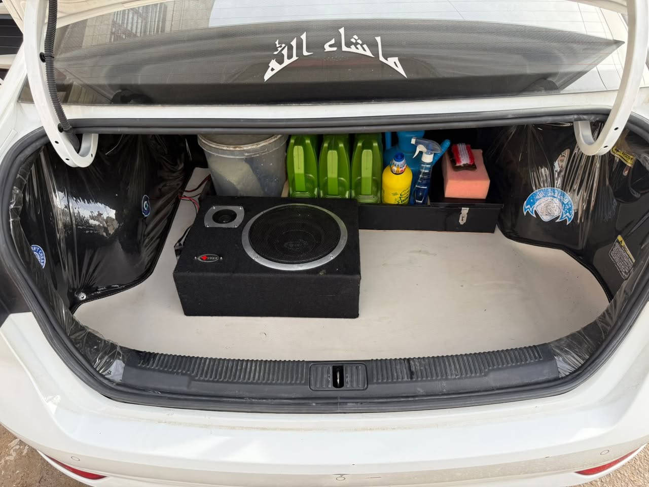 MG 5  ( ام جي )للبيع فقط
لون ابيض رقم اربيل موديل 2023 ماشيه 60 الف وقابل للزياده محرك 1500 تنفس طبيعي مواصفات السياره / تحكمات ستيرن جهتين  اشاير بالمري قفل مركزي كير اوتماتيك + عادي حساسات اطار شاشة النوع الكبير كار بلي كامره خلفيه + حساسات خلفيه السياره بصمه تشغيل ويل كب تختم تاير جديد ستوني مبدله والاضافة مسوي تغليف جلد كشنات + ارضيه + جنطه يعني السياره متعوب عليه وابد متعبك ولا تخسر عليه شي السياره بيه صبغ فوك يدة الباب وقليل الباب الخلفي كما موضح بالصور والباقي مكفوله من بدي ومحرك وكير ودفتر السونار وياهه موجود السعر 105 وبيه مجال للشراي مكان السياره نجف / كوفه للاستفسار ***********
