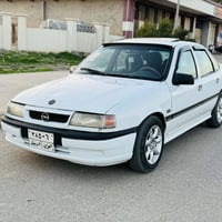 فيكترا • ١٩٩٢ • ماكينة ١٨٠٠ جير عادي