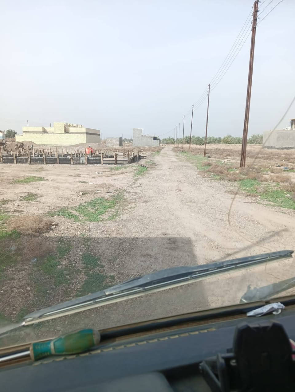 السلام عليكم 
قطعت أرض للبيع مساحه 100 زراعي شارع البتول الثاني 
خدمات ماء  كهرباء تبليط نازل للمنطقه للاستفسار ***********
***********
