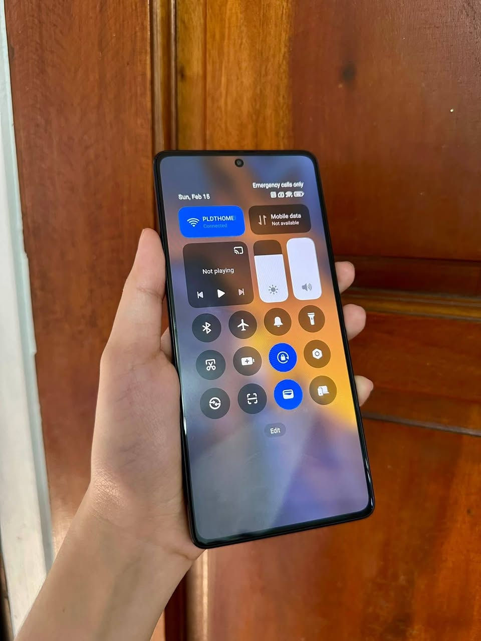 سعر 225 الف بي مجال فقط كامره خلفيه بيه غواش بسيط والكامره الثانيه شغاله تخبل للتصوير
بوكو F5 5G " نظافة 90%
ذاكرة 256 " رام 12+12 " 
ببجي 90 فريم وحش بالالعاب"
شاشة امولد 120 هيرتز وتقنيه تبريد 
كامره 64 ميكا صوت ستريو دبل


**إذا كنت صاحب هذا الإعلان وتريد حذفه لأي سبب، رجاءا أرسل رسالة إلى الدعم الفني**