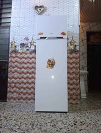 ثلاجة ١٨ قدم • مجمدة ١٢ قدم • توصيل