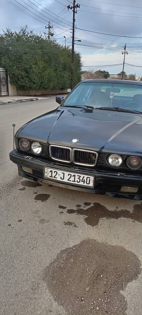 من رخصة الادمن للبيع او المراوس ٧٣٠ ٨سلندر فول مواصفات جاهزه اي استفسار علا هاذا الرقم ***********
