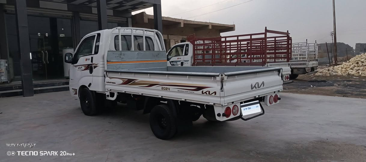 السلام عليكم
للبيع كيا بنجو موديل 2024
(مكفولة كفالة عامة) 
رقم بغداد 
تحويل مباشر 
ماشية 57الف حقيقي 
 
سيارة جاهزة من كلشي 
فول مواصفات دبل ايرباك 
سستم كامل شاشة 
السعر 160 
مكاني بغداد المدائن 
للاستفسار 
***********
