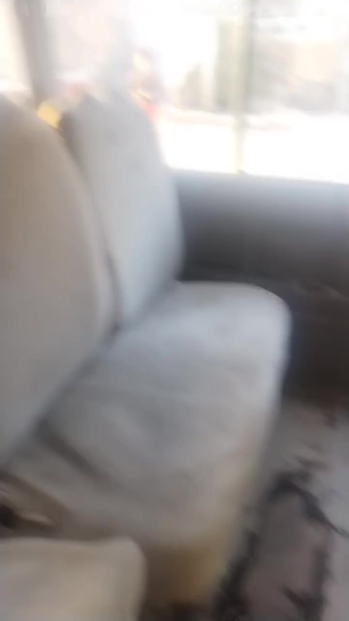 سلام عليكم سياره جنبي حره ماعيزه كلشي *********** السعر 65
