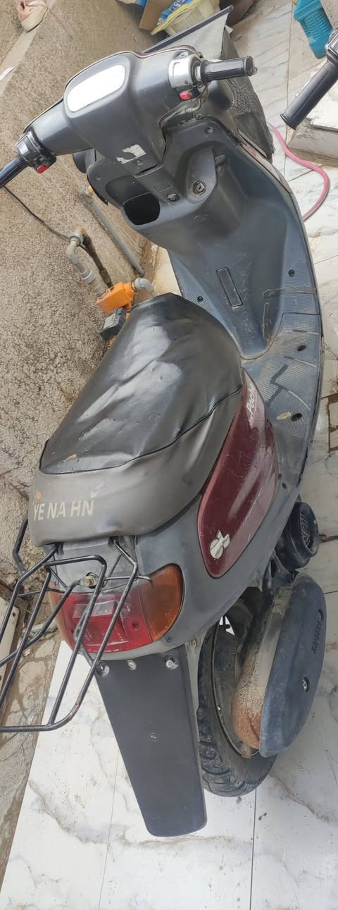 سلام عليكم دراجه منغولي  مابيها شي كلها شغاله سلف هورن اشاير  لايت بك لايت ب250 وبيها مجال

التواصل 👈***********
