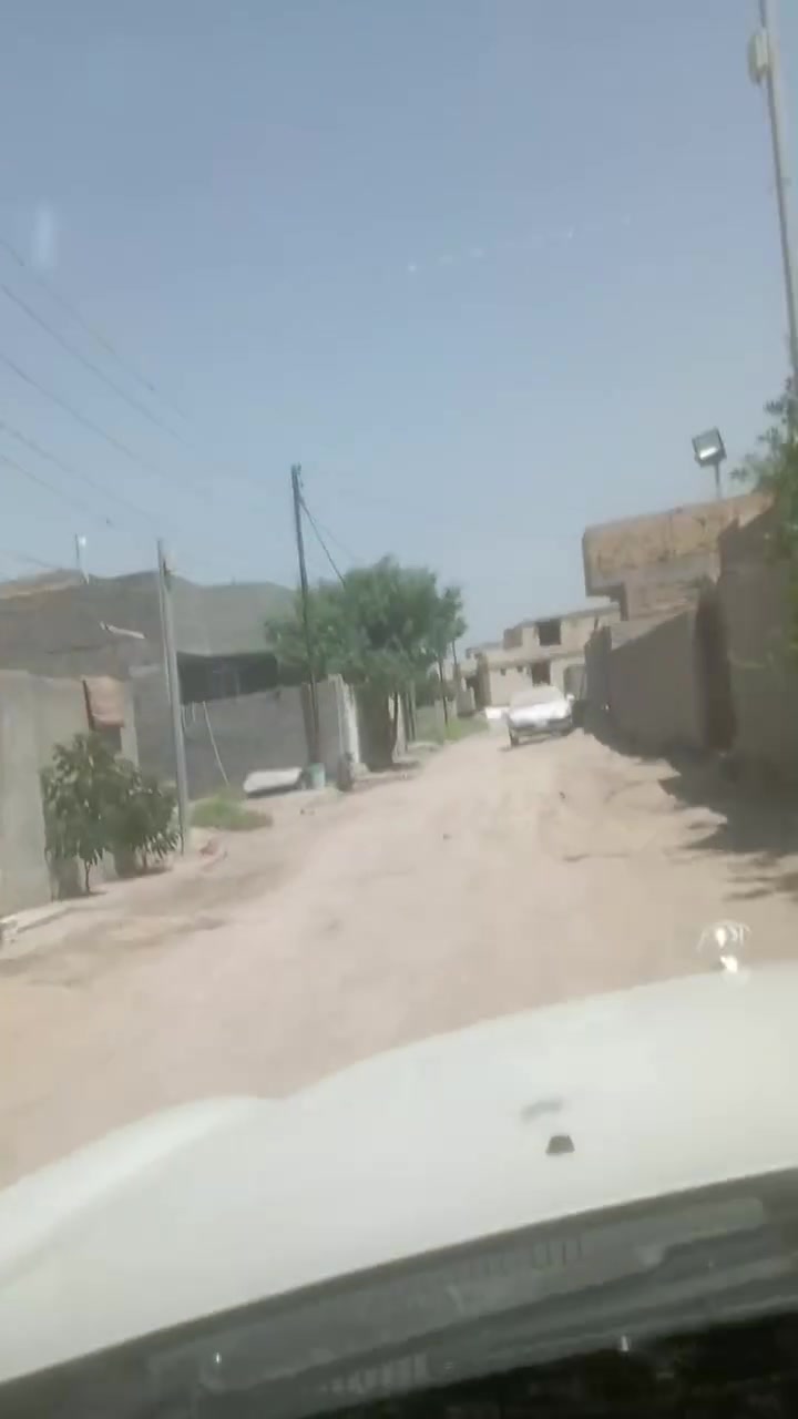 قطعه مساحه 116 متر واجه 8 متر وسط حي سكني عرض الشارع 8 متر طابو زراعي25 حله سيف سعد خلف مدرست الوداد أو مقابل شارع المشجر خلف الدكتور احمد الجمل تنزل للقطعه مسافة 300 متر يتوفر مجاري خط مولده كافت الخدمات السعر 14 مال متوازي اتصال ***********
