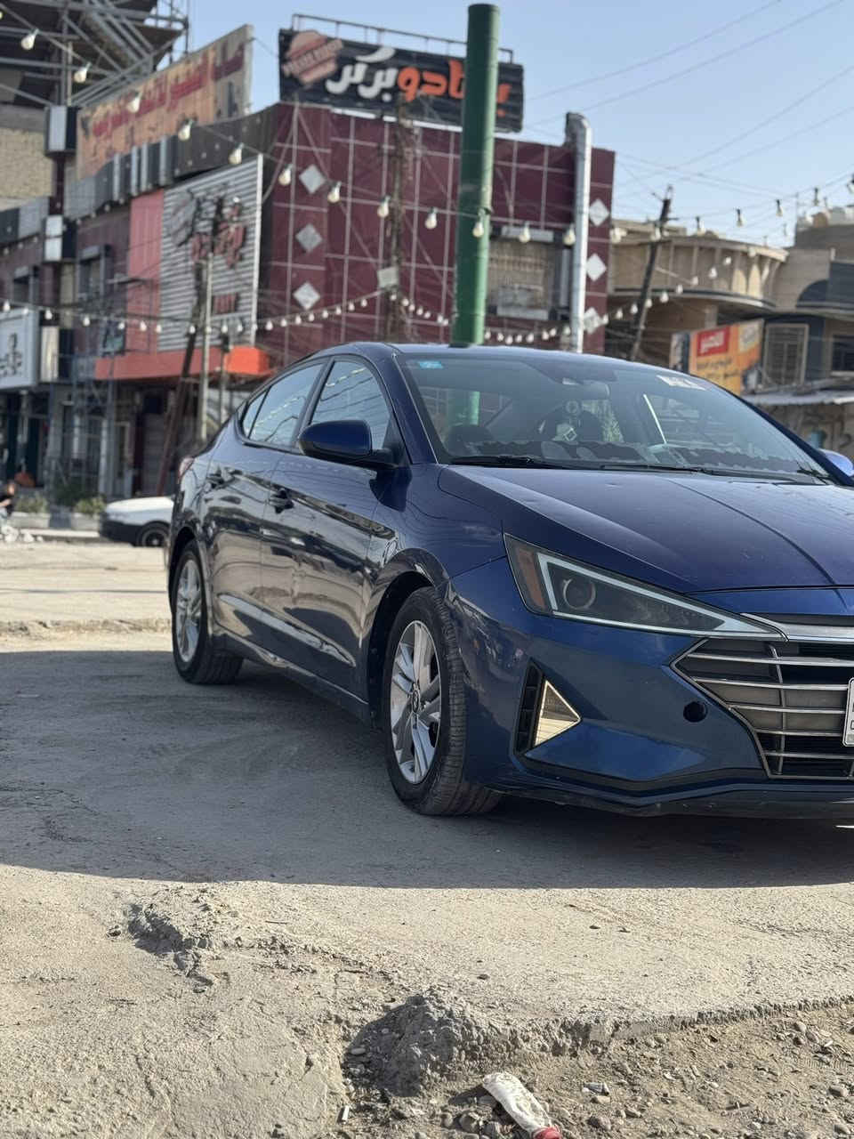 السلام عليكم النتره ٢٠٢٠ حادثها بنيد فقط  سياره كلهه ليبل واحد  سياره  بسمي تحويل ثاني يوم رقم دولي بغداد سياره نص فول  جاهزه مكمله  كير مكينه خير من الله تبريد ثلج بصيف بدلته  سياره عليه ادامه عامه  كامله   مكينه ٢٠٠٠  دوش  كير  Atمرغوب    مكاني بغداد بلديات رقم ***********
