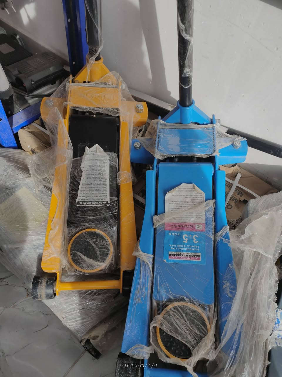 يتوفر جكات 4 طن و5. 3 طن تركي  ماركة اوتوسان اصلي
ديالى خانقين يوجد توصيل جميع محافظات 
***********
