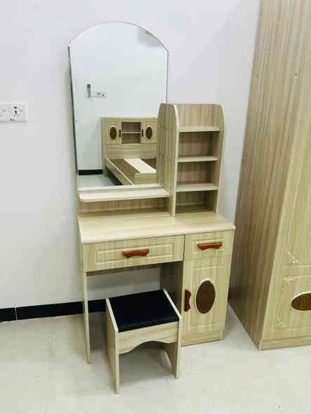 علي بركه الله وصلت بضاعه جديده هذا اليوم معرض حيدر الحجامي للاثاث المنزليه باسعار مناسبه شارع الصيدليات ذي قار قضاء الفجر 🌆 المراسه والا ستفسار واتساب رقم 📱 الهاتف *********** بركه الله
