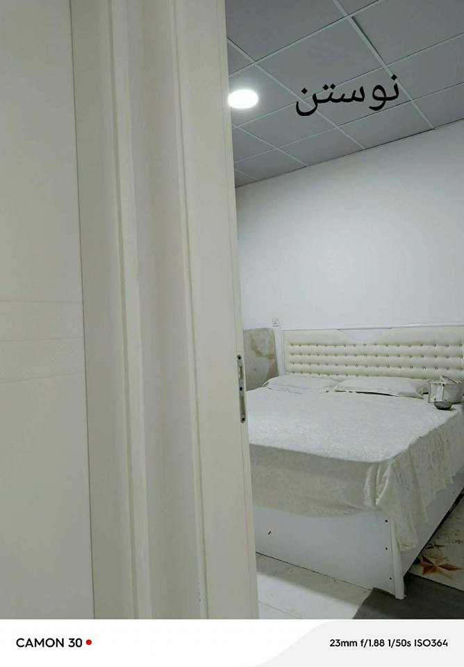 خانو لەهوانە بۆفرۆشتن ڕوبەری 120م ڕووەو ڕۆژهەڵاتە ئاوی ڕەئیسی بۆڕاکێشراوە کۆڵانەکانی بڕیارە سەقف مەغریبی و کامل دکتی بۆکراوە دوو نوستنو هۆڵی گەورەو مطبخی کراوەو مشتملات نرخی 340و معامەلەیەکی کەم ژ. ***********
***********
