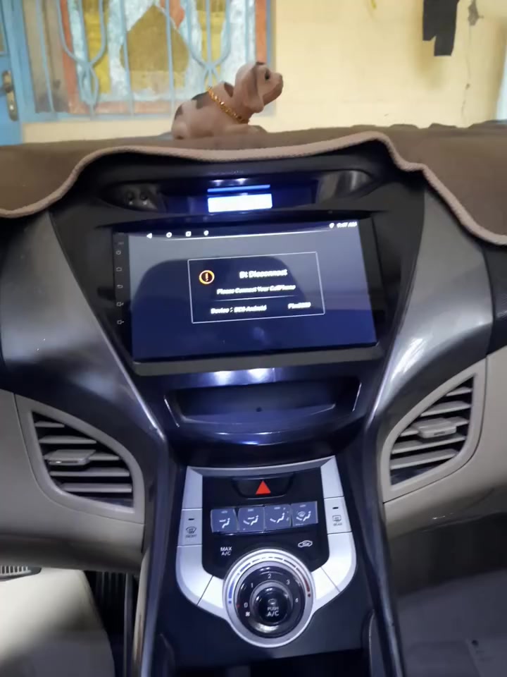 السلام عليكم من رخصة الادمن النترا 2012خليجي سيارة جاهزة باسمي  رقم بصره سنويتها لل27مكينة 1600  بيه جاملغ امامي صفحة السائق تبديل أثر طخة خفيفة تراي وين مايعجبك طخم تاير حدادة كير مكينة طلعت بيه صوت قبل كم يوم السعر 88 للاستفسار عالرقم***********
***********
