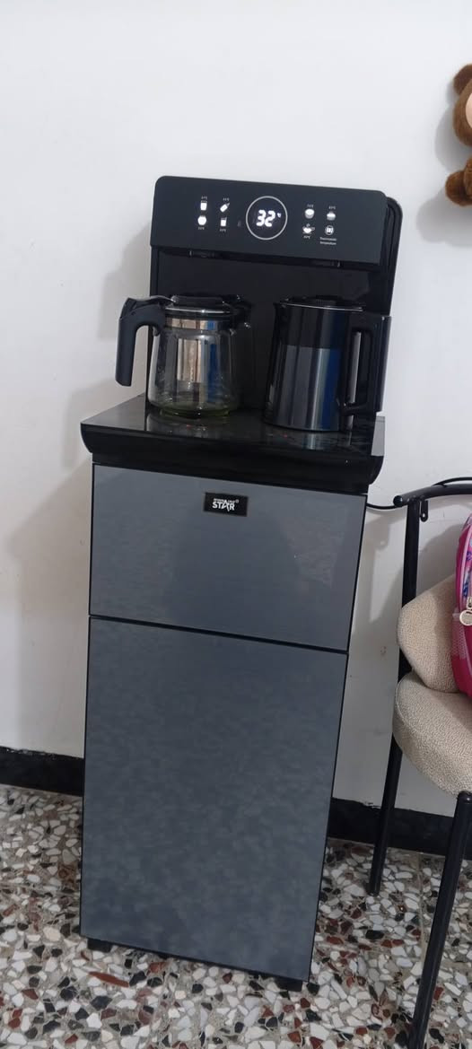براد ماء مع غلايه جديد كمستخدم هواي ونظامه كلش حلوو سبب البيع امبيرات بيتي كلش قليله لهذا السبب


**إذا كنت صاحب هذا الإعلان وتريد حذفه لأي سبب، رجاءا أرسل رسالة إلى الدعم الفني**