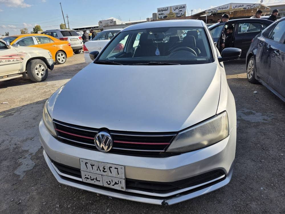 للبيع جيتا 2016 TSI

المحرك: 14 توربو
الكير: أوتوماتيك
الممشى: 80 ألف ميل
الحالة: جيدة
الصبغ: 3 قطع صبغ

السيارة نظيفة  وما تحتاج شي.
السعر: 110 ورقة 

الموقع: كركوك
للتواصل خاص او اتصال عل رقم *********** كركوك, العراق
