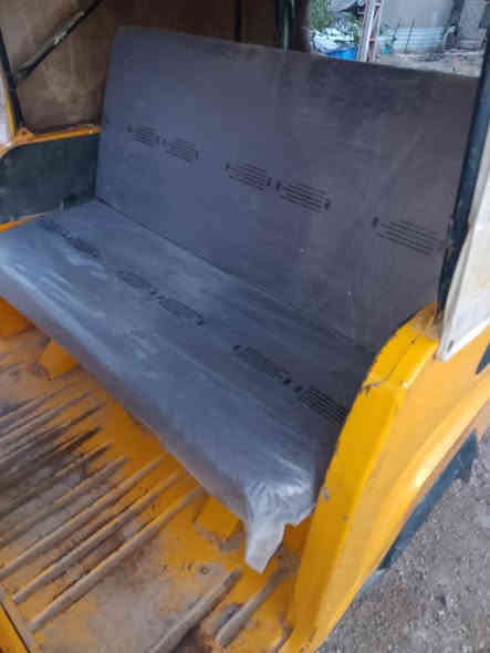 تكتك بياجو١٨ اوراق كامله السعر 900 شغاله تمام رقم ***********
