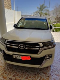 لاندكروزر GXR V6 • ١٢٠ الف كم • رقم اربيل