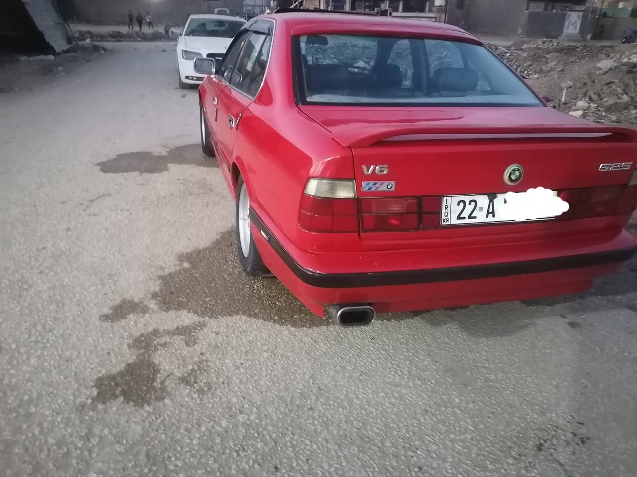 تحياتي للجميع... وينهم الي يدورون جديد وتحفه
رقم أربيل 22 دولي.. سنويه وهزه جديده لغاية ٢٠٣٠
Bmw 525 i مسكر
سياره جاهزه محرك وكير اوتماتيك حداديه تبريد  دواخل جلد اسود بلادي.. تراي وشلعه فول مصبوغه عام درجه اولى
السعر ٦٢
مكان سياره بابل قضاء القاسم
***********
