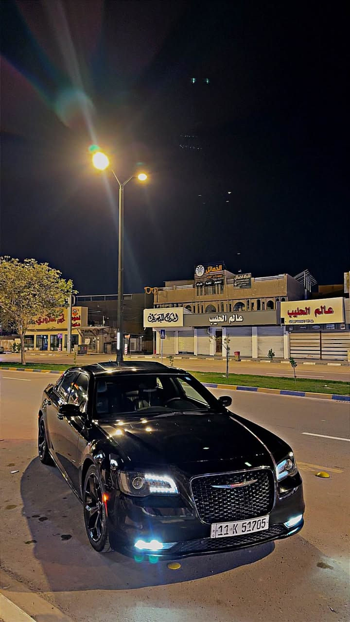 كرايسلر S 2023
- شفتات ستيرن - داخل اسود - سقف بانوراما - دمام بالصندوق - شاشة كاربلاي نفكيشن- اشارت ترحيب - تشغيل عن بعد - ويل حجم 20 -
كشنات كهرباء - حساس امامي خلفي - ردار جانبي - اشاير مري - سستم صوت الباين - عدد المسافة 24 الف
 السياره بيهه قطع مغلفه ppf
الحادث فقط بارد بلجاملغات الاماميه بدون فتح بدون صبغ بدون تبديل 
السعر 305
*********** حلة, بابل
