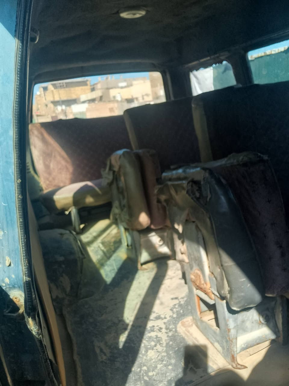 السلام عليكم سيارة اسيا للبيع موديل 94 وكالة عامة بسمي 20 وبية مجال رقم بغداد احمر هذا رقمي 0          7806556915
