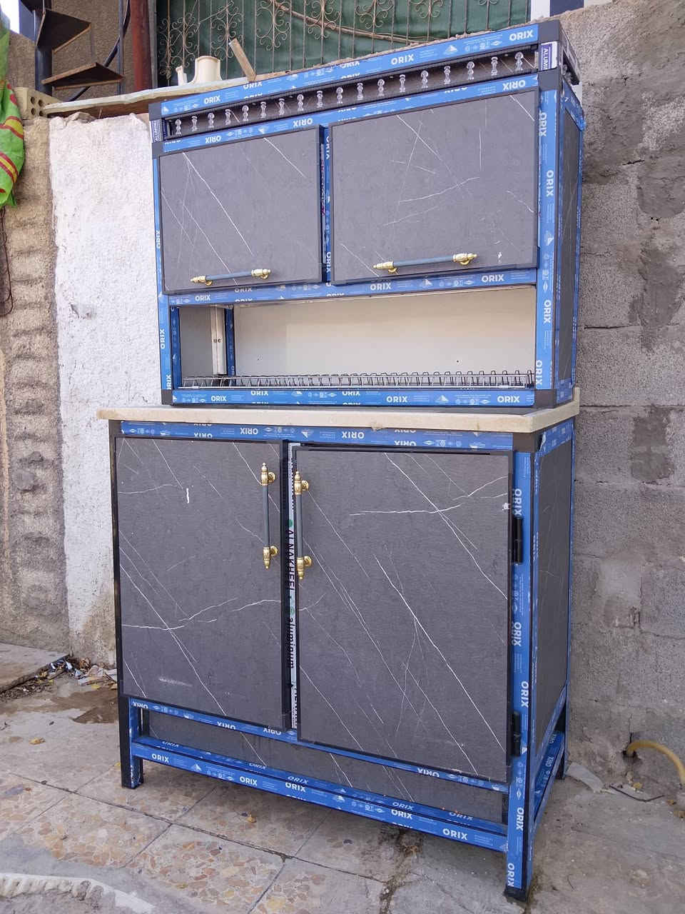 كاونتر لبيع نضيف كلش
مكاني بغداد مدينة الصدر 

الرقم ***********

قطعتين سنك متر مرمر وملحق متر 
سعرة 140 وبي مجال
