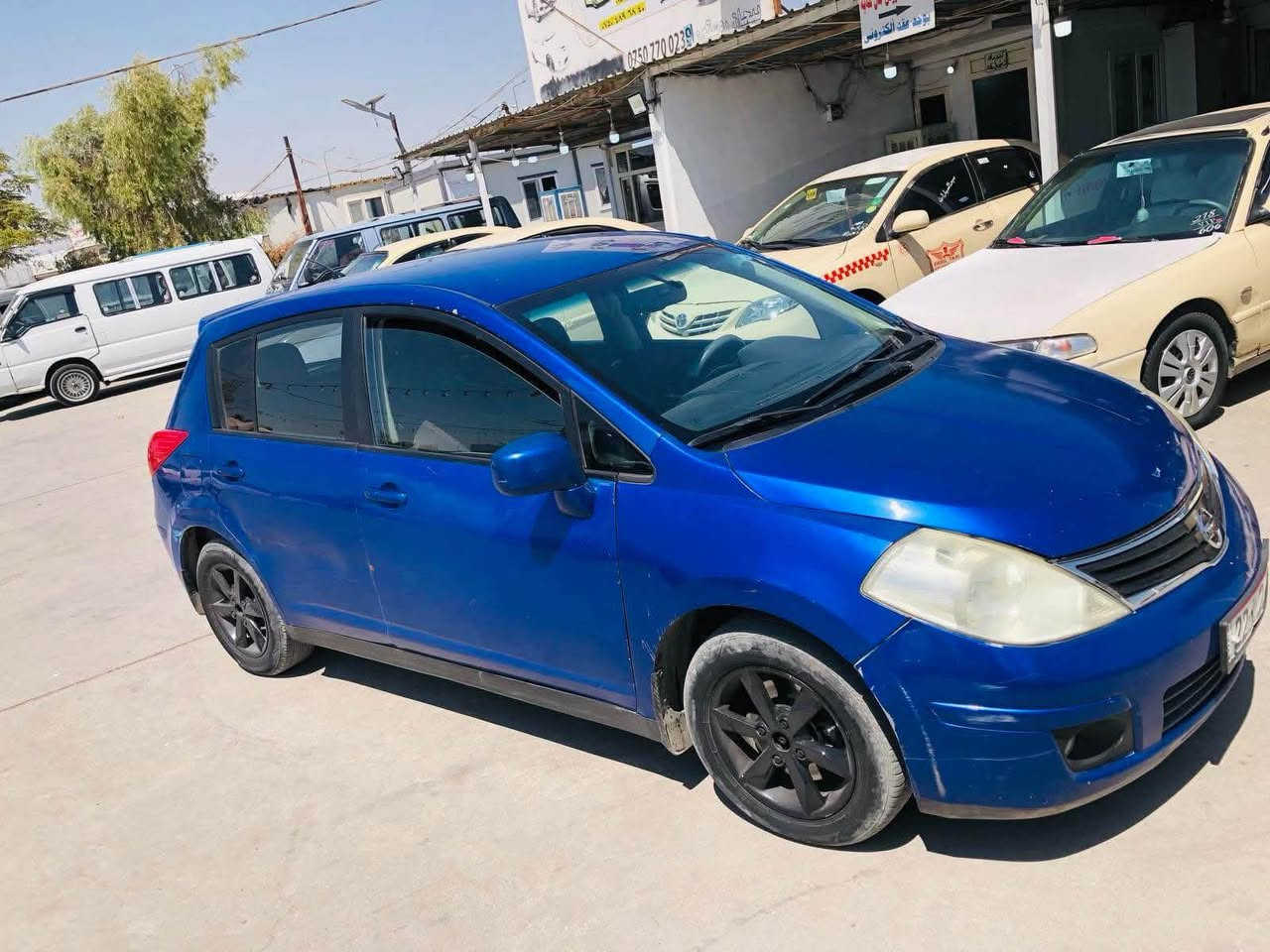 نيسان فيرسا ٢٠١١ مواسةفات svقوفل مةركةزي چوار جام كارةبايي تةحديل سورحة شاشة ئايباد كاميرا ٥پارچةي بؤياغة بي ژوري گيرو مةكينةو تةبريد بة شةرت هةزةو سةنةوي نويية سةنةوي بة ناوي خؤمة بارچةكاني بؤنيت هةردوو چاملغي پيشةوة لةكةل هةردوو دةركاي لاي سةكن 
ژم_*********** أربيل, العراق
