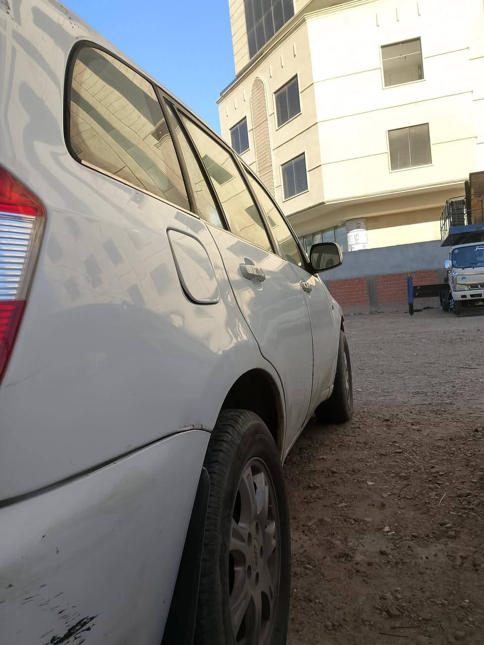 سلام عليكم تيكو رقم مميز 2012 للبيع كير ميكانيكي سنويه بأسمي تحويل ثاني يوم تبريدها ثلج  بيها جاملغ معدل بارد باتري وراديتر وداينمو ومشط كله جديد مكان السياره البياع عارضه السياره 55 وبيها مجال ***********
