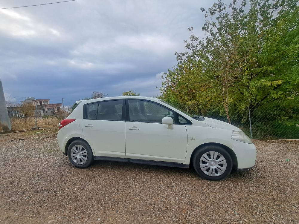 تەواوی زانیاری بخوێنەوە ئنجا تێل بکە 
نرخی 82وەرەقە شوێن قەزای دوکان
تیدا 2010گێڕ ئۆتۆماتیک چوار جام کارەبا ناو زەرد  سەنەوی تازە تا2031  سێ پارچەی بۆیاخە سەرەدەبڵی  لای سەیاقی لەپەرچەوە گۆڕاوە ژم ***********    *********** دخان, السليمانية
