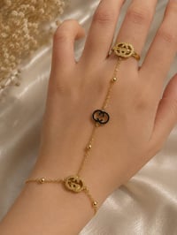 شباحية • ع اليد • قطعة