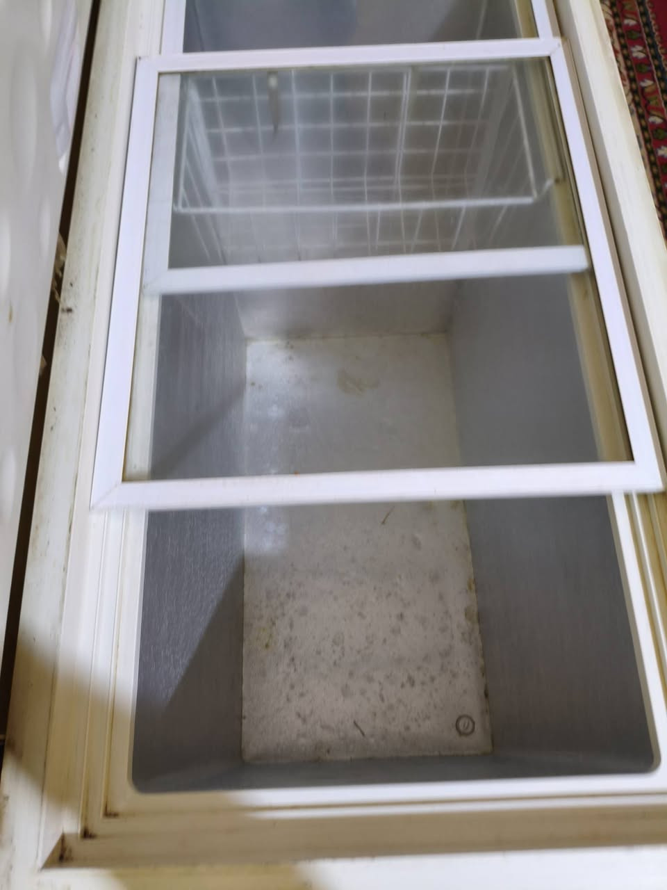 مجمده نقص ماطور انا مشتريه من شركه جديده بس عطلت جيكته طلع ماطور يرادله  وثلاجه نقصه غاز عنواني للمن داخلي بنسبه لمجمد هذا نايلون عليه


**إذا كنت صاحب هذا الإعلان وتريد حذفه لأي سبب، رجاءا أرسل رسالة إلى الدعم الفني**