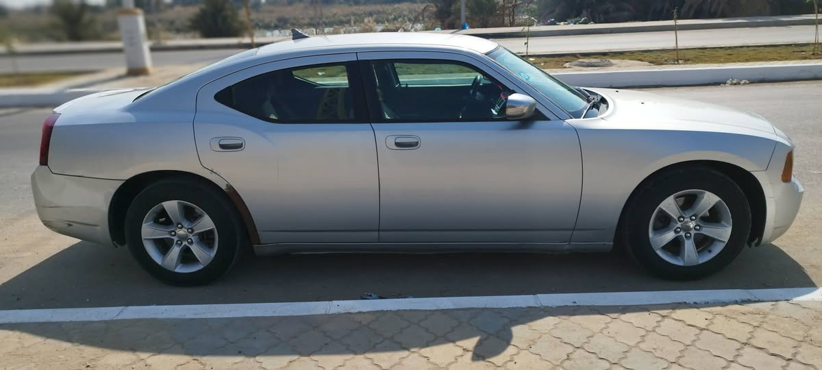 جالجر 2008 رقم دولي ذي قار حادث جاملغ خلفي سياره جاهزه حداديه 80%محرك كير كهرباء تبريد جاهز من الكل شاشه كبيره كامره السعر 105
***********
