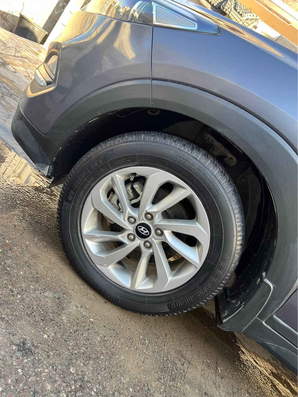 المواصفات عاديه::
شاشة عطلات
تحكم ستيرن
تحديد سرعه
دبل گير
تبريد مركزي
مري شفط
_____________________________________
توكسون ٢٠١٦ أربيل, العراق


**إذا كنت صاحب هذا الإعلان وتريد حذفه لأي سبب، رجاءا أرسل رسالة إلى الدعم الفني**